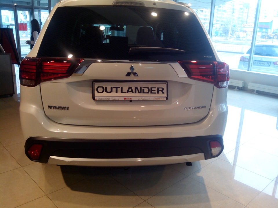 Фото в бортжурнале Mitsubishi Outlander (3G)