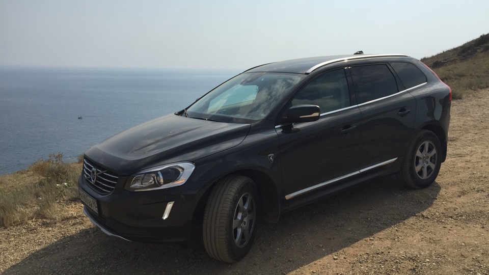 Volvo XC60 Savile Grey