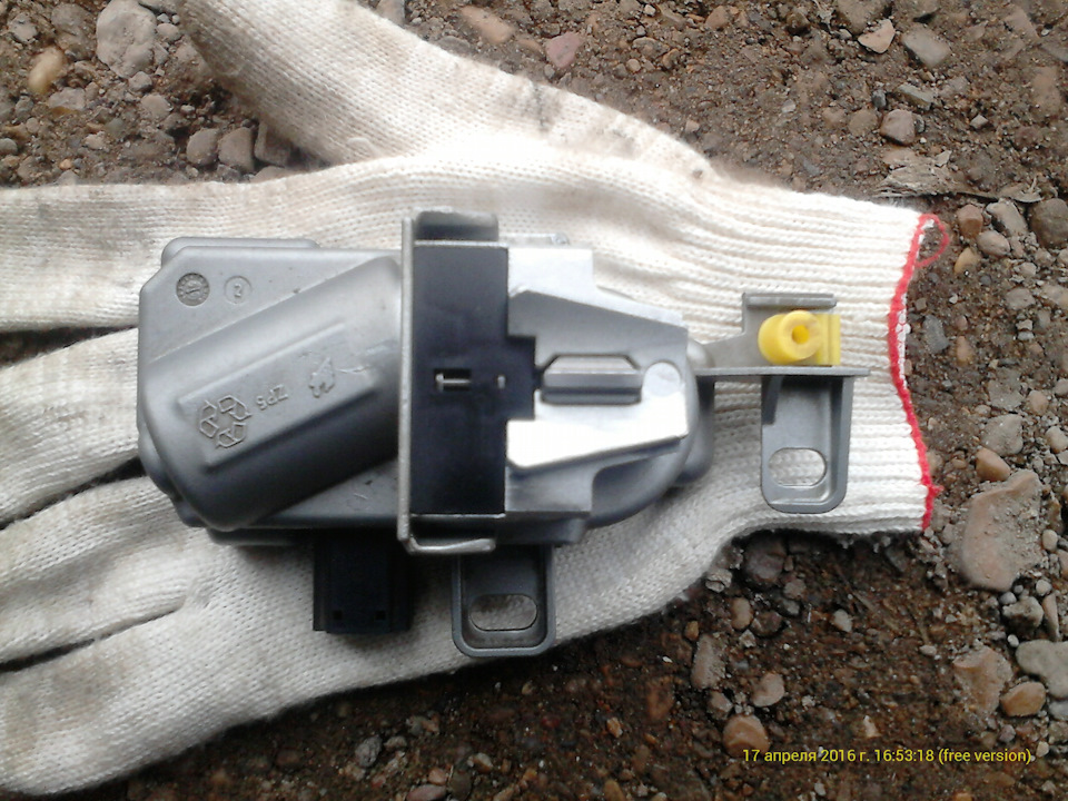 Фото в бортжурнале Volvo S40 (2G)