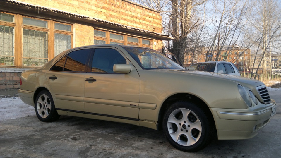 Mercedes-Benz E-Class Diecel