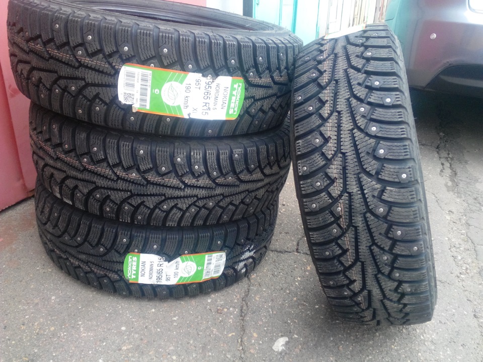 Фото в бортжурнале KIA Cerato (2G). Запчасти на фото: Nokian Tyres Nordman 5