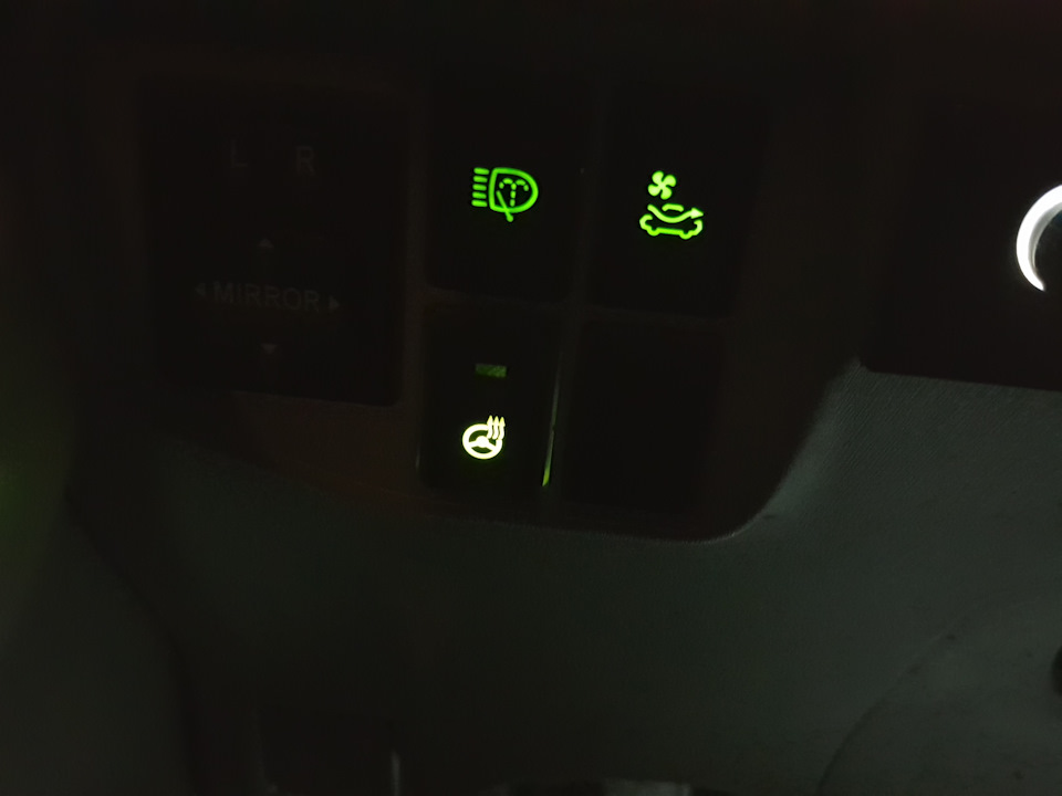Фото в бортжурнале Toyota Prius (30)