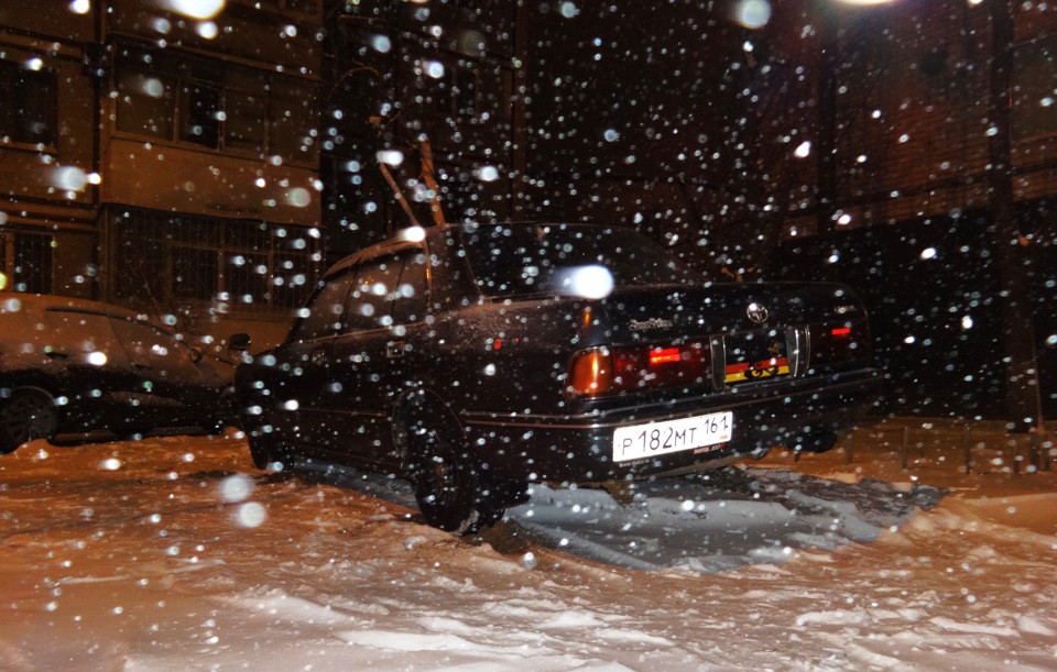 Фото в бортжурнале Toyota Crown (S130)
