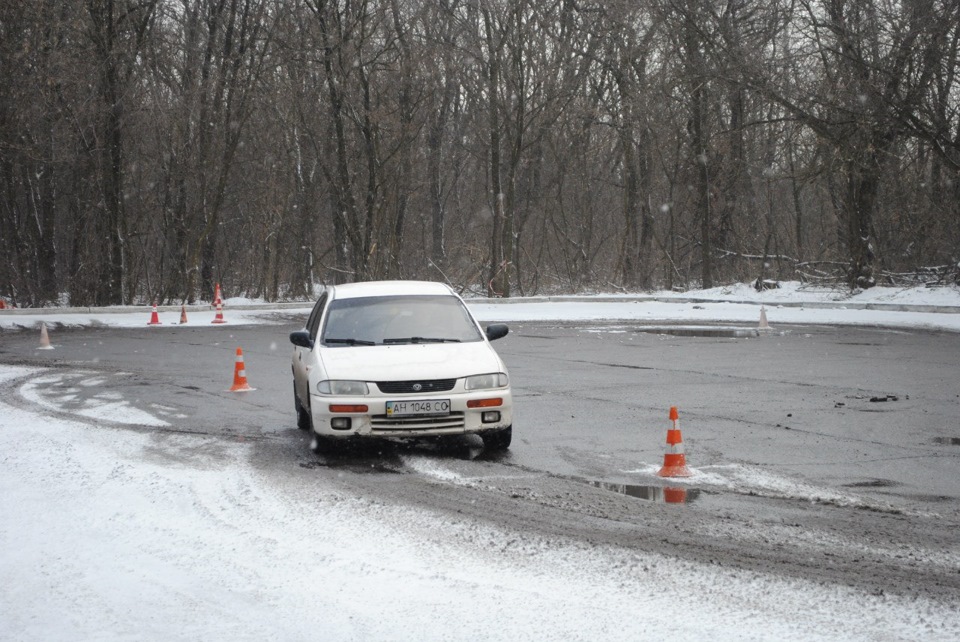 Фото в бортжурнале Mazda 323 V