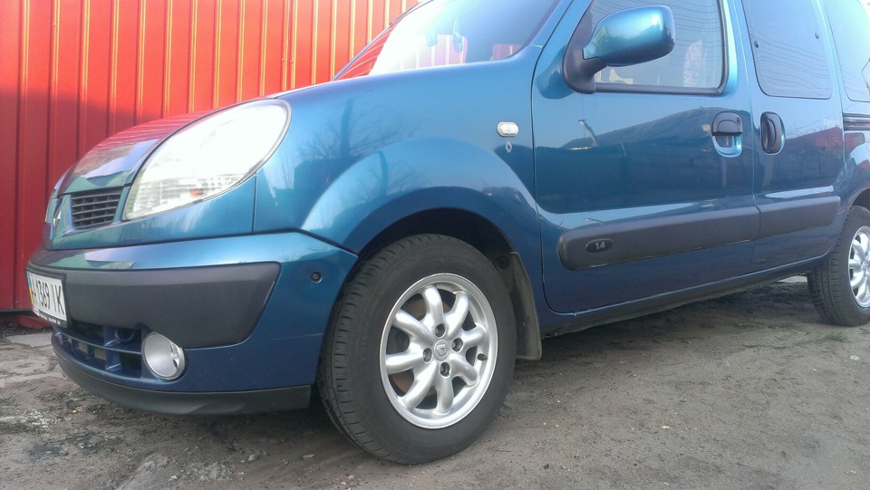 Фото в бортжурнале Renault Kangoo (1G)