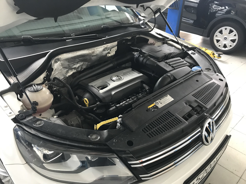 Фото в бортжурнале Volkswagen Tiguan (1G)