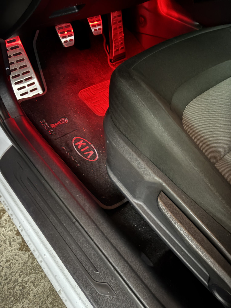 Фото в бортжурнале KIA Ceed (2G)