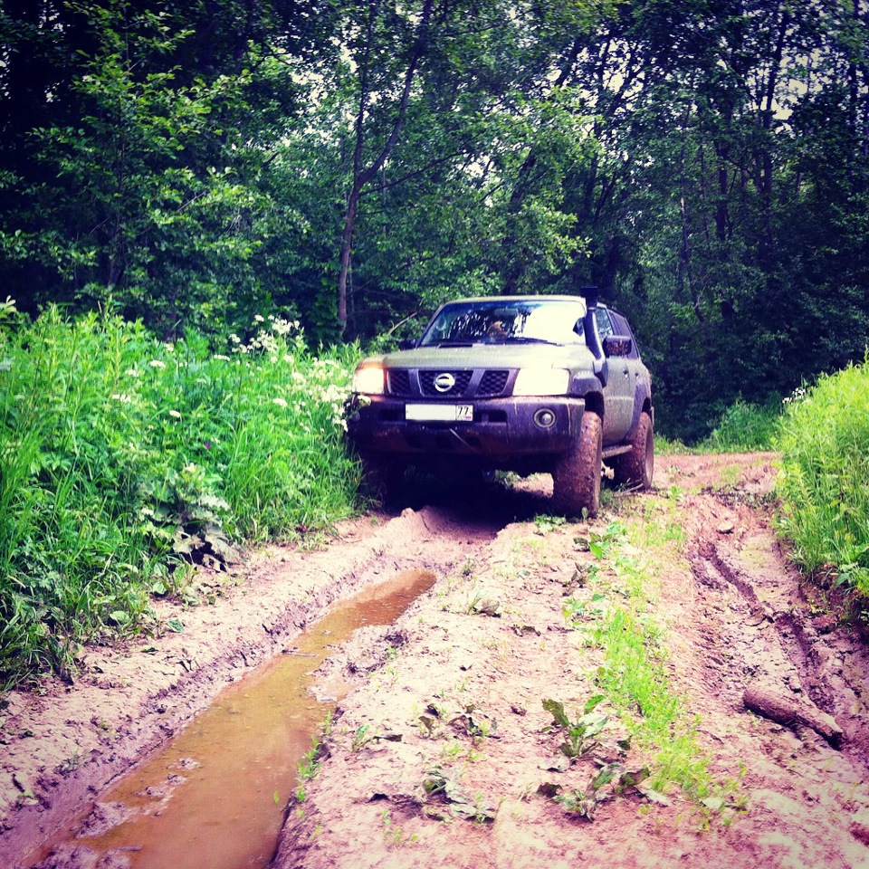 Фото в бортжурнале Nissan Patrol GR II (Y61)