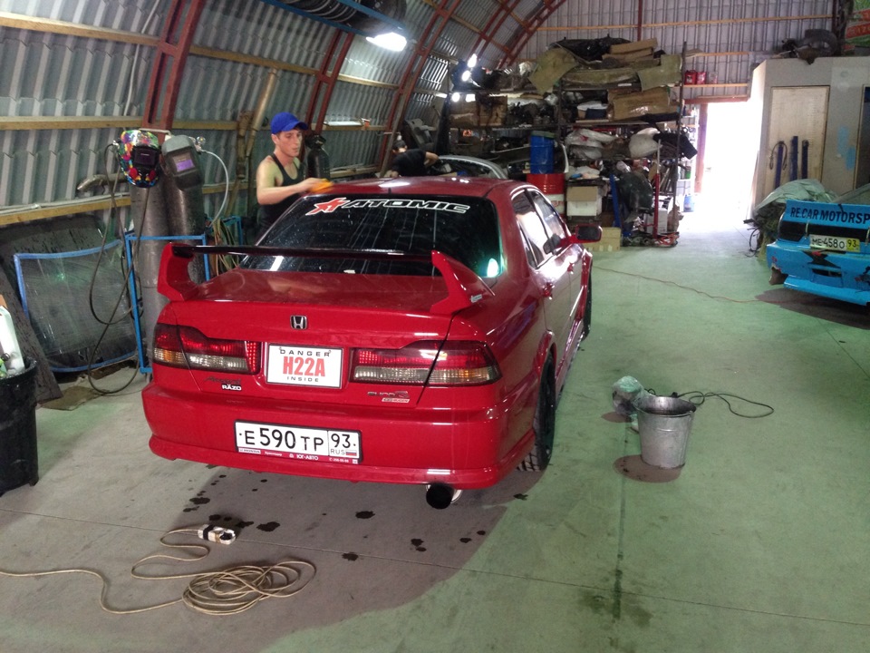 Фото в бортжурнале Honda Accord Euro R (CL1)