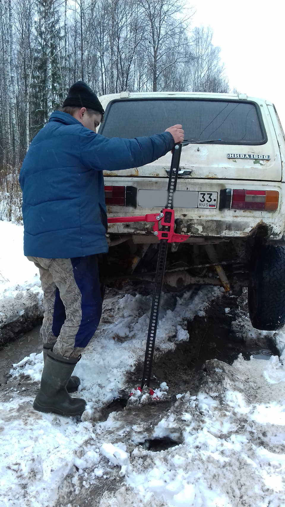 делай раз — Lada 4x4 3D