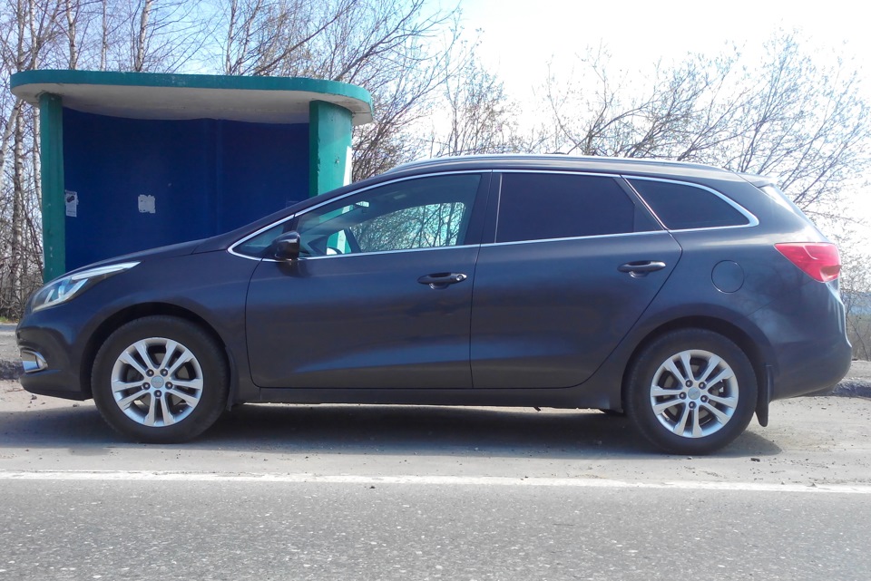 Фото в бортжурнале KIA Ceed SW (2G)
