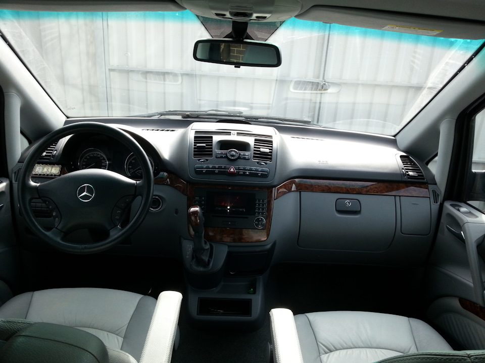 Фото в бортжурнале Mercedes-Benz Viano (W639)