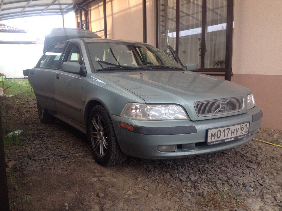 Фото в бортжурнале Volvo S40 (1G)