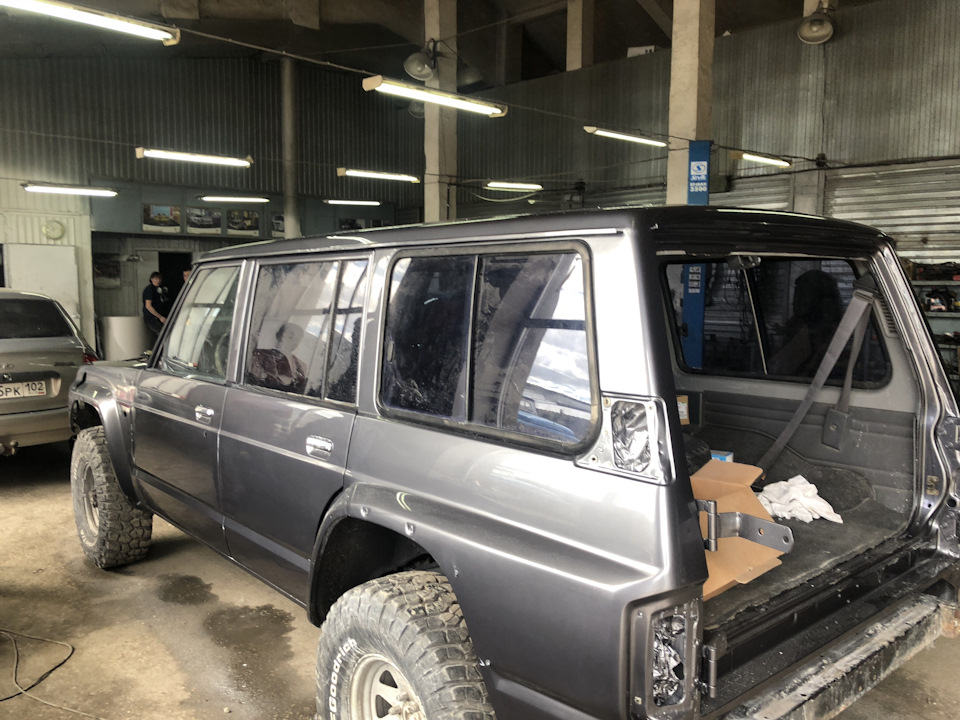 Фото в бортжурнале Nissan Patrol (Y60). Запчасти на фото: SPK102