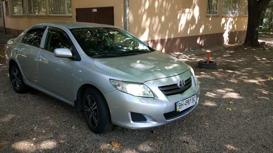 общий вид — Toyota Corolla (140/150)