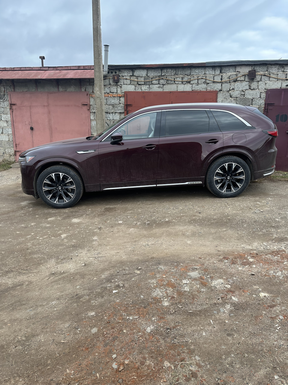 Итоговый вид на зимней резине — Mazda CX-90