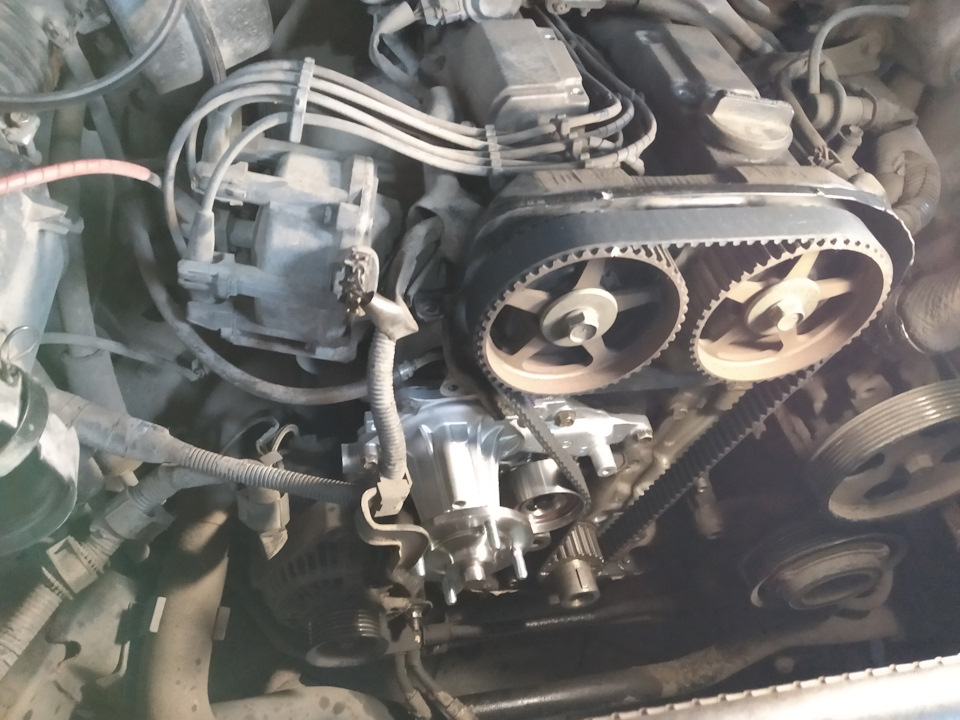 Фото в бортжурнале Toyota Crown (S140)