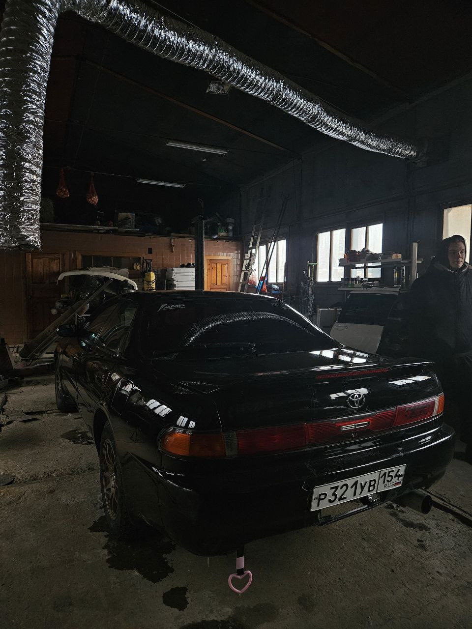 Делали у деда, так как на улице холодно — Toyota Carina ED (3G)