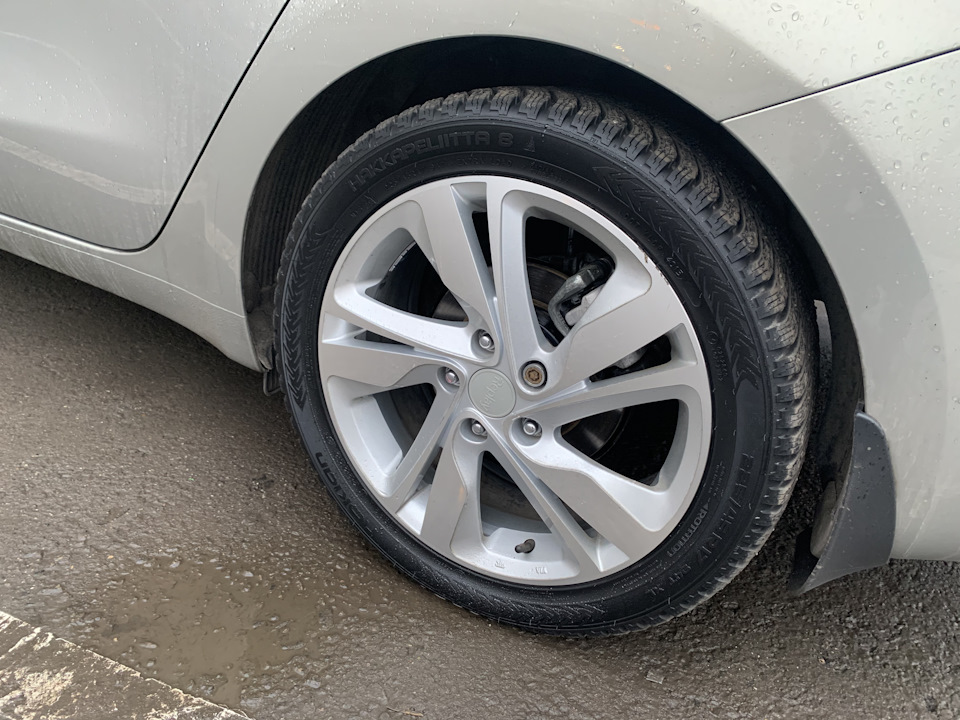 Фото в бортжурнале KIA Ceed SW (2G)