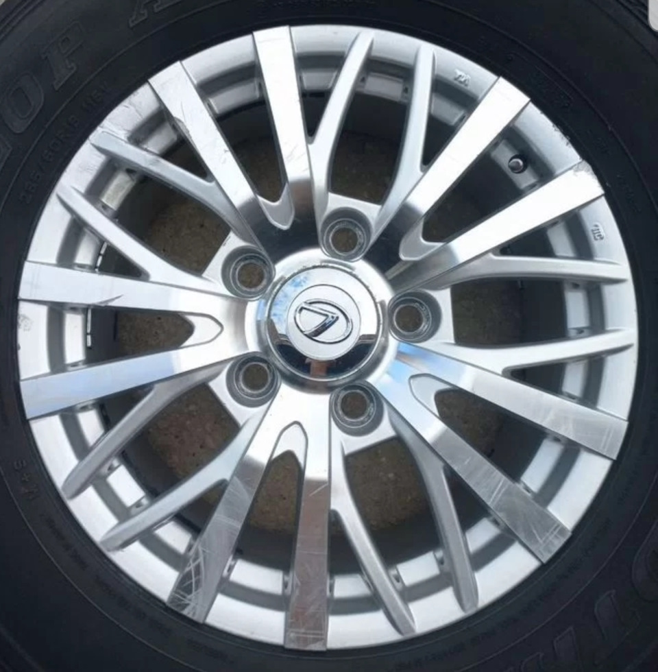 Фото в бортжурнале Lexus LX (UZJ100)