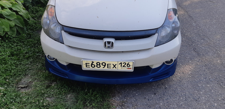 Фото в бортжурнале Honda Stream (RN1-5)