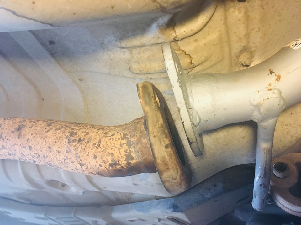 Фото в бортжурнале KIA Ceed SW (1G)