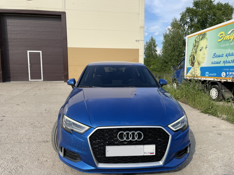 50% спереди — Audi A3 Sedan (8V)