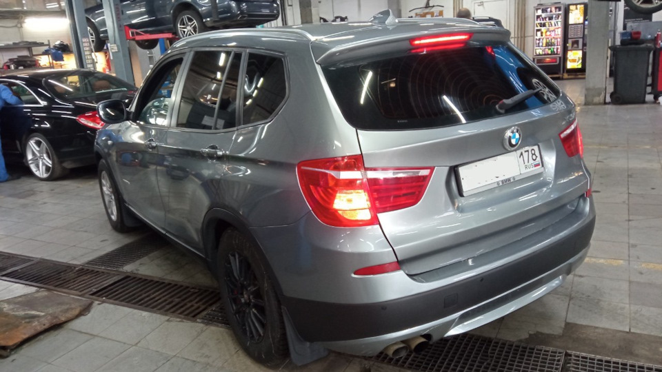 Фото в бортжурнале BMW X3 (F25)