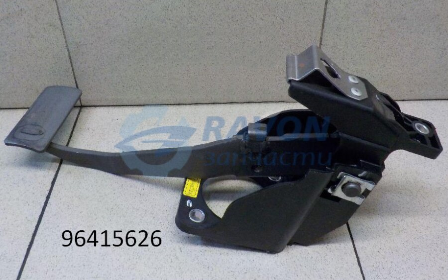 Фото в бортжурнале Chevrolet Lacetti 5D. Запчасти на фото: 96415626