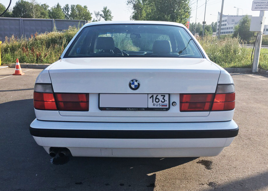 Фото в бортжурнале BMW 5 series (E34)