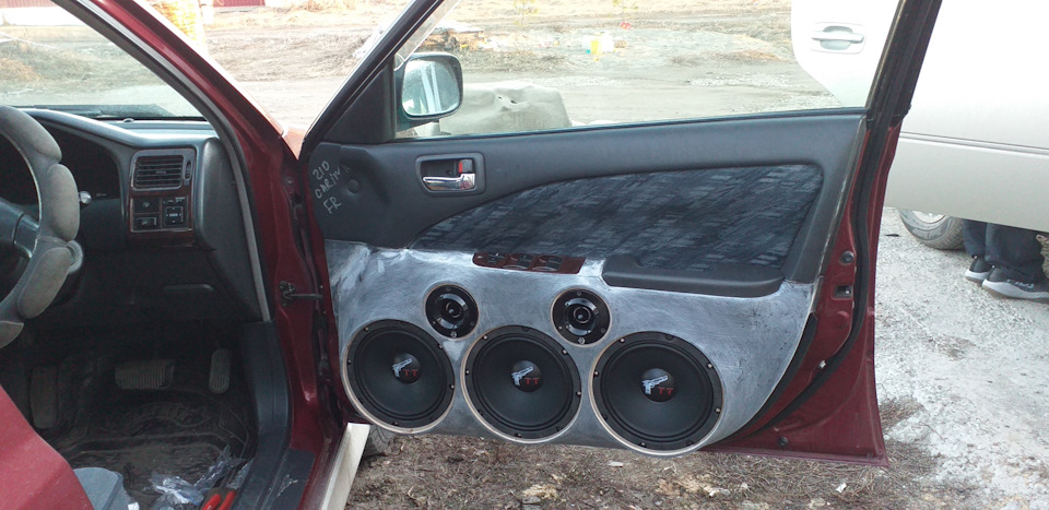 Фото в бортжурнале Toyota Carina (7G)