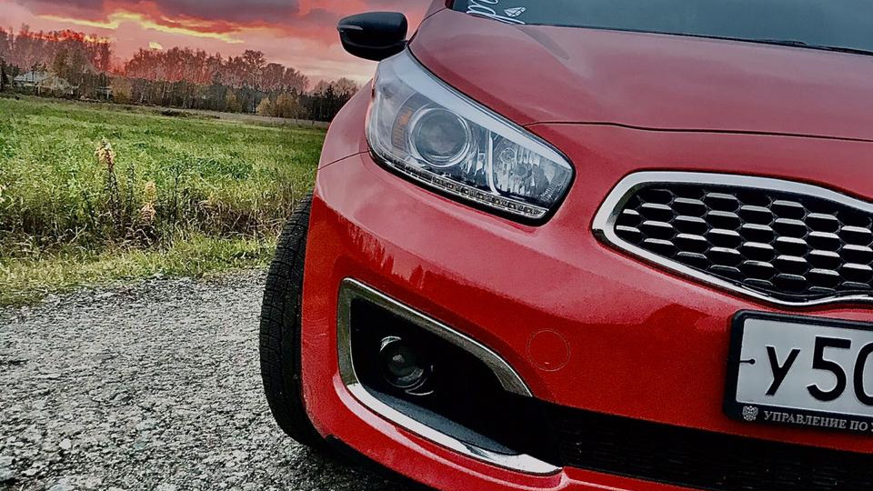KIA Ceed RED Diamond