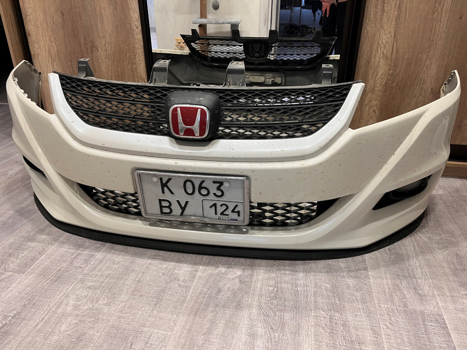 Фото в бортжурнале Honda Stream (RN6-9)