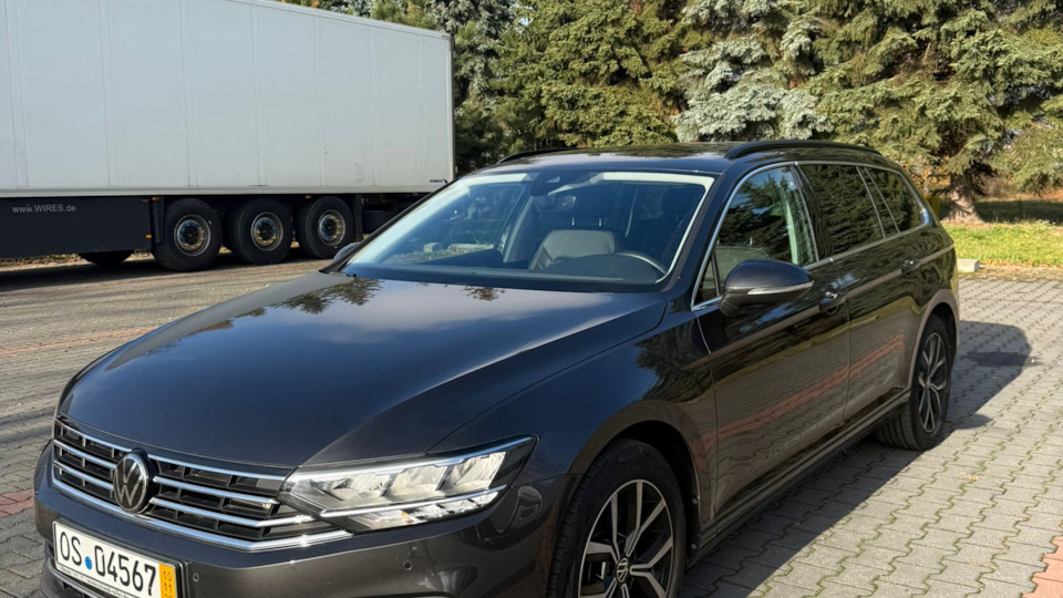 Volkswagen Passat Variant Фоксик
