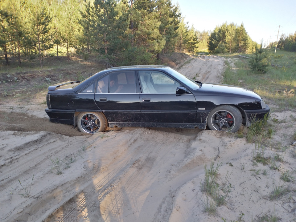 Фото в бортжурнале Opel Omega A