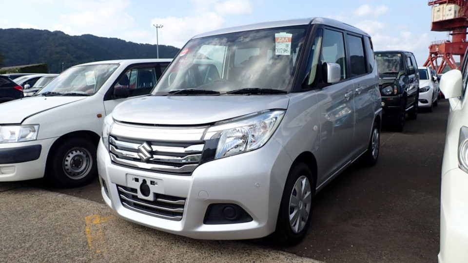 Suzuki Solio