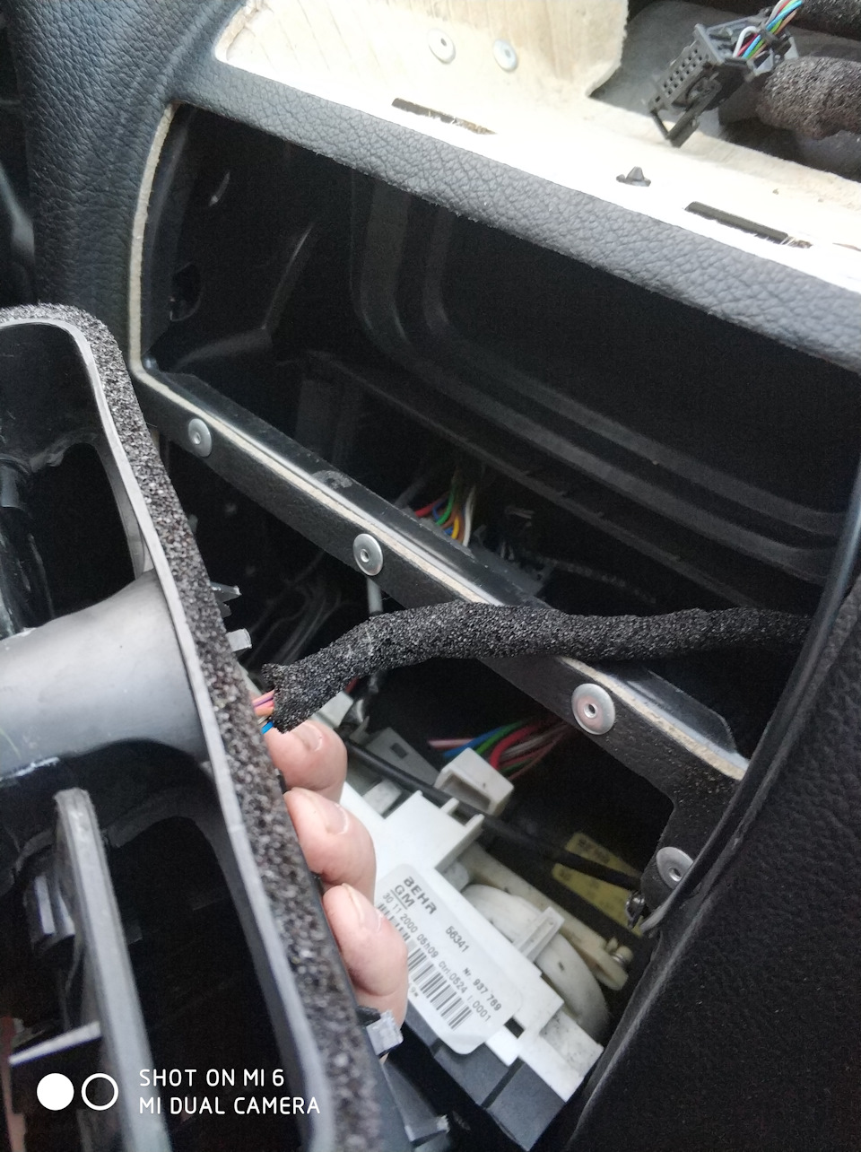 Photo from the logbook Opel Astra G Coupe. Found on photo: 05H09, Q5241