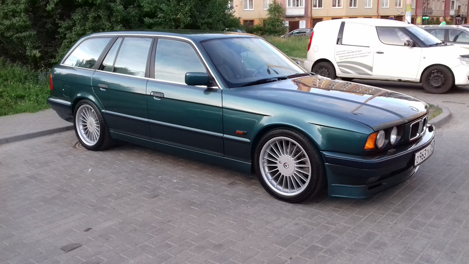 Фото в бортжурнале BMW 5 series Touring (E34)