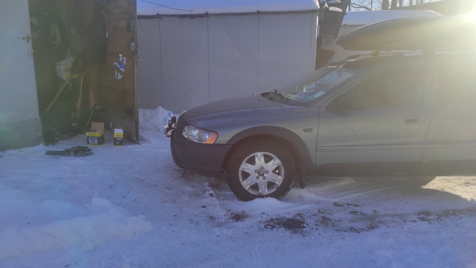 вид сбоку — Volvo XC70 II