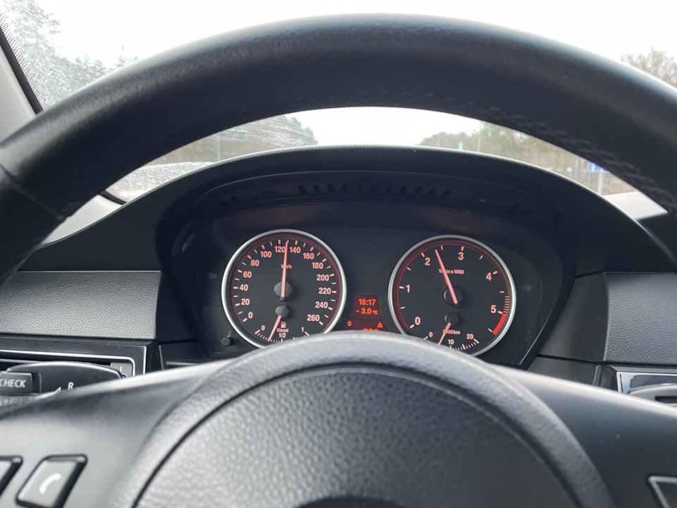 Фото в бортжурнале BMW 5 series (E60)