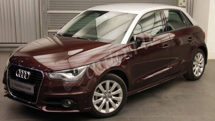 Audi A1 Sportback Вишенка / Машина жены