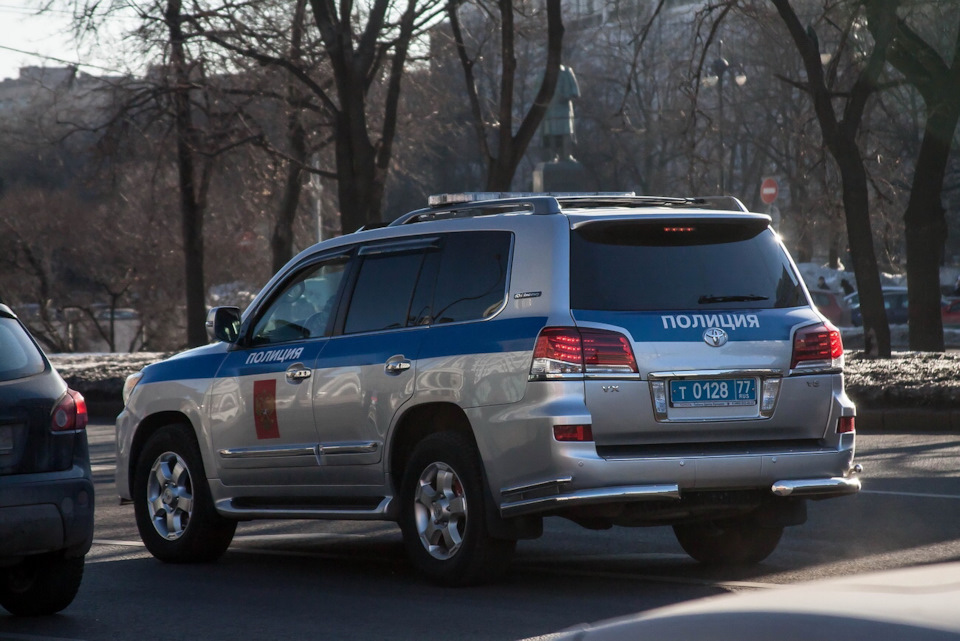 Фото в бортжурнале Lexus LX (URJ200/URJ201). Запчасти на фото: T012B