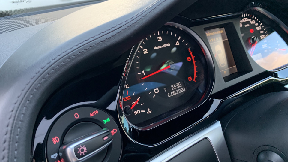 Фото в бортжурнале Audi A6 Avant (C6)
