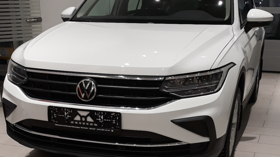 Volkswagen Tiguan 1.4 МТ