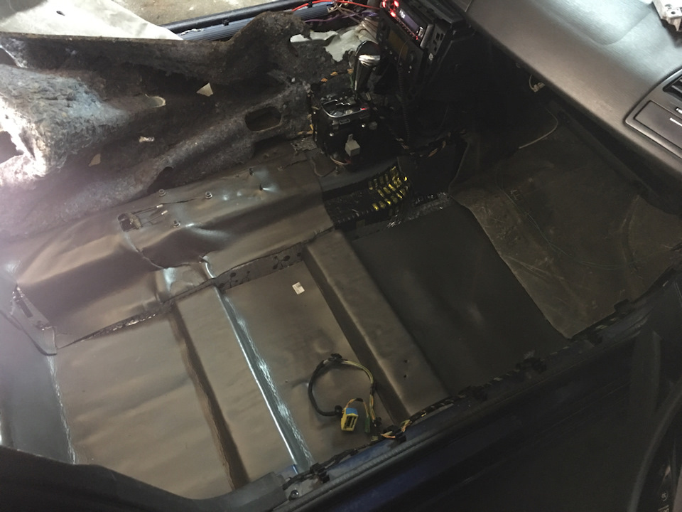 Фото в бортжурнале Citroen C4 (1G)