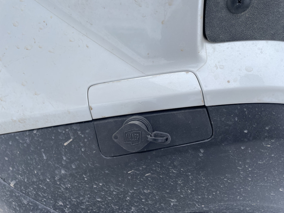 Фото в бортжурнале Toyota RAV4 (5G)