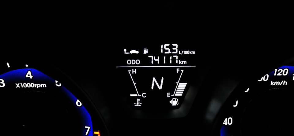 Фото в бортжурнале Hyundai Elantra (5G)