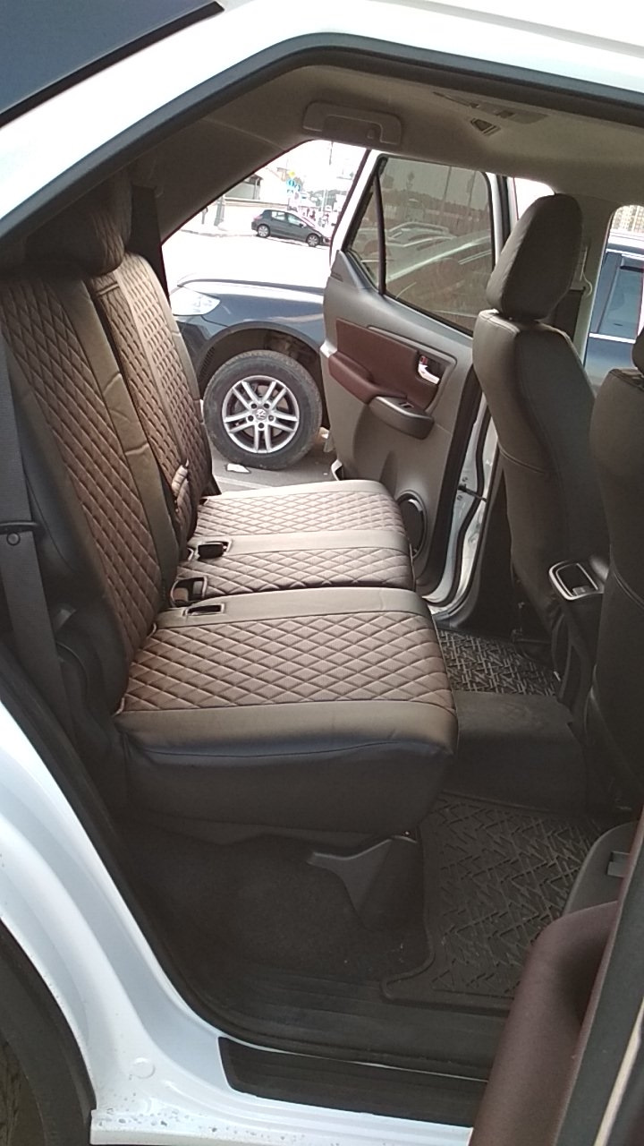 Photo from the logbook Toyota Fortuner (2G)