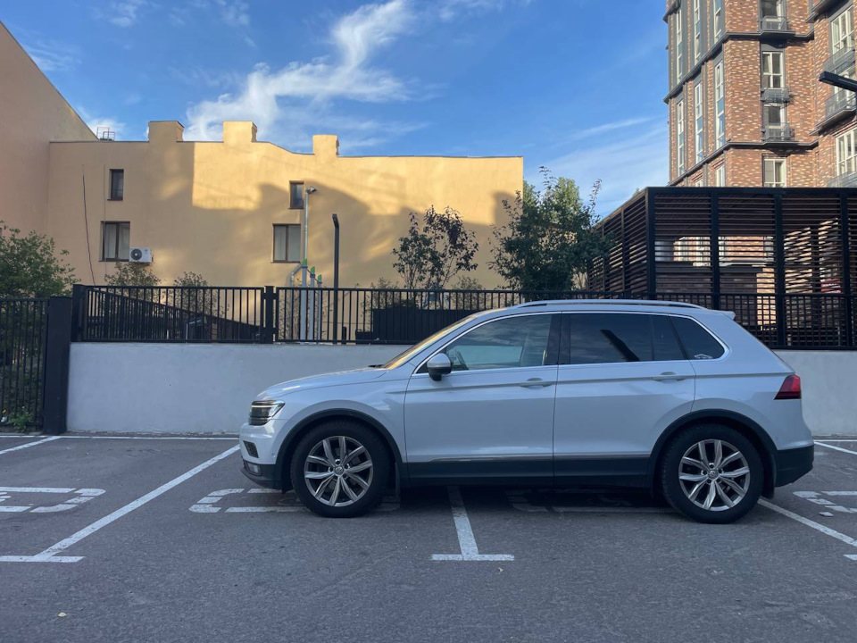 Фото в бортжурнале Volkswagen Tiguan (2G)