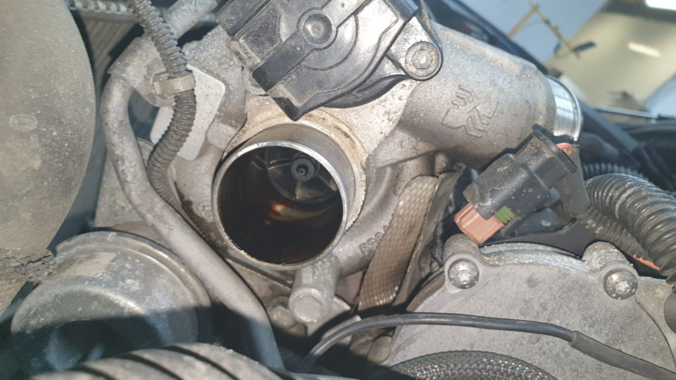 Фото в бортжурнале Citroen C4 L